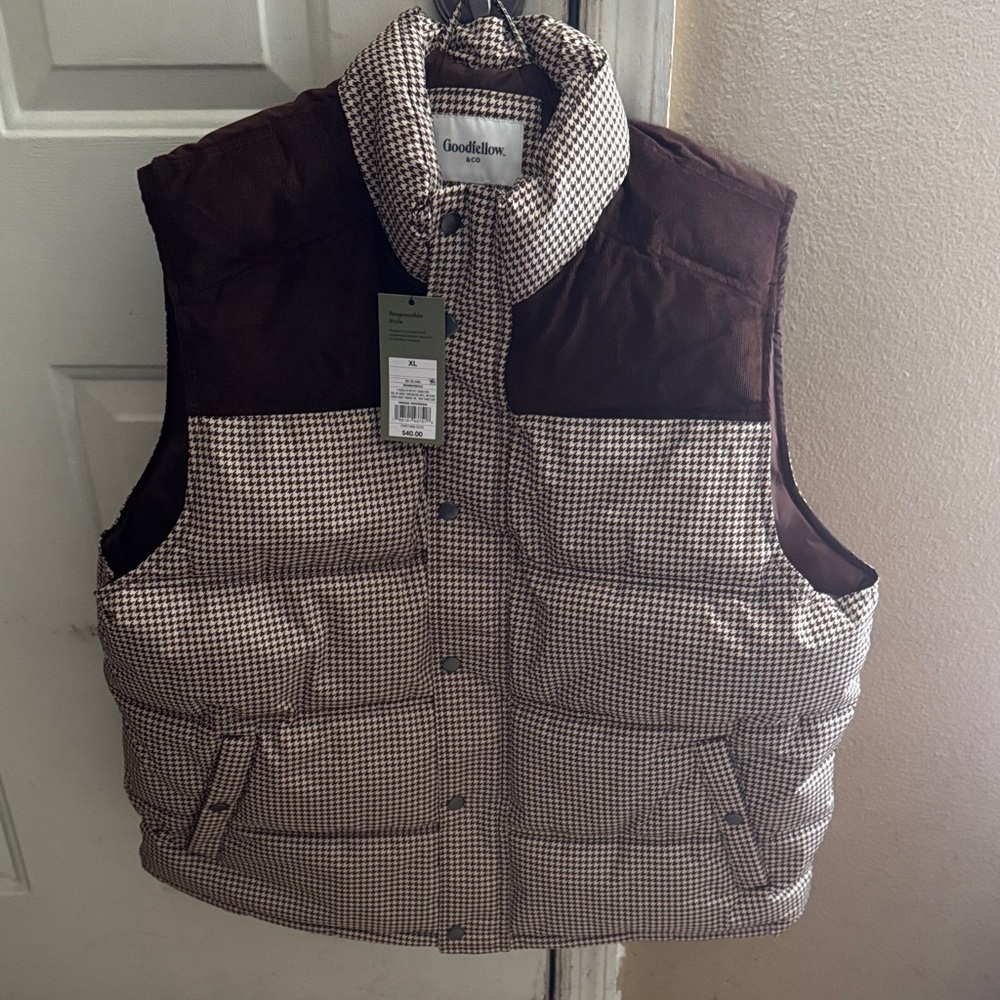 Goodfellow & Co Men's Brown and Cream Patterned Vest